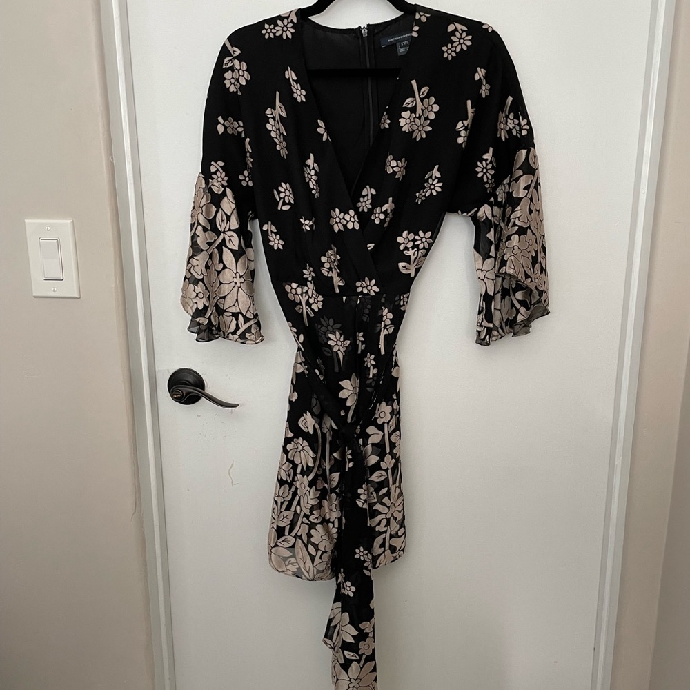 Gold black floral v-neck dress